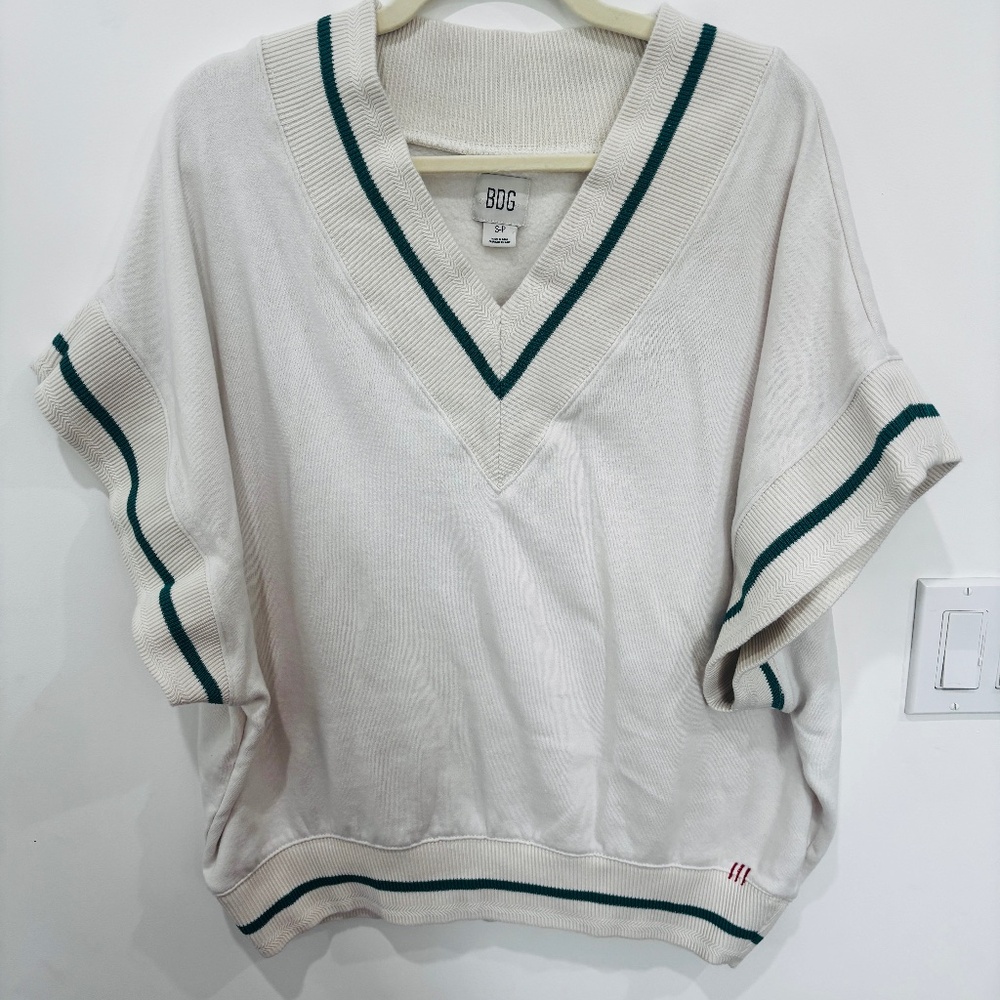BDG Sleeveless Sweater Vest • Size S • Hunter Green V-Neck Stripes